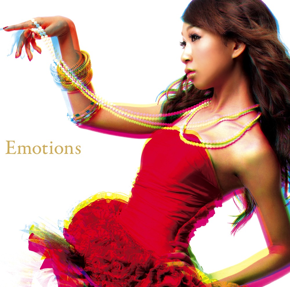 「Emotions」初回限定盤ジャケット。