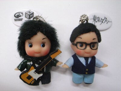 左が山田将司、右が山崎一のキューピー。山田のキューピーはバンドマンらしくギターを持っているのがポイントだ。
