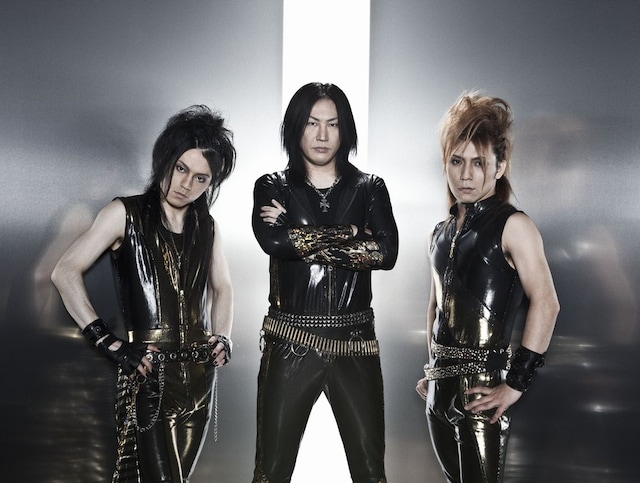 先日、事務所独立を発表したSEX MACHINEGUNS。これから夏にかけて、精力的なライブ活動が続く。