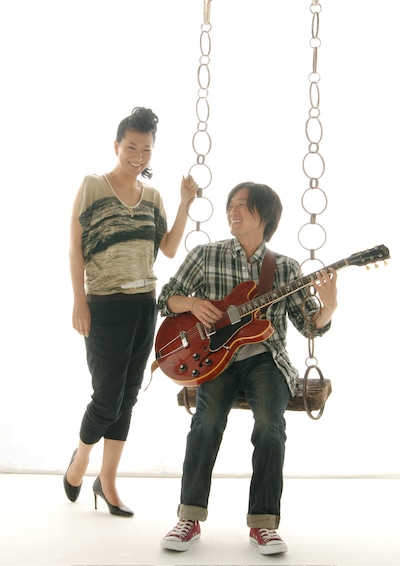 1996年に畠山美由紀（Vo）と小島大介（G）によって結成されたPort of Notes。昨年は初のベスト盤をリリースし、好評を博した。