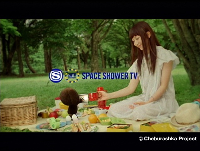 すぐにでもピクニックに出かけたくなるまったり映像。