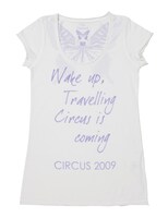 初回盤Bに封入されるTシャツ（白ボディ×紫プリント）