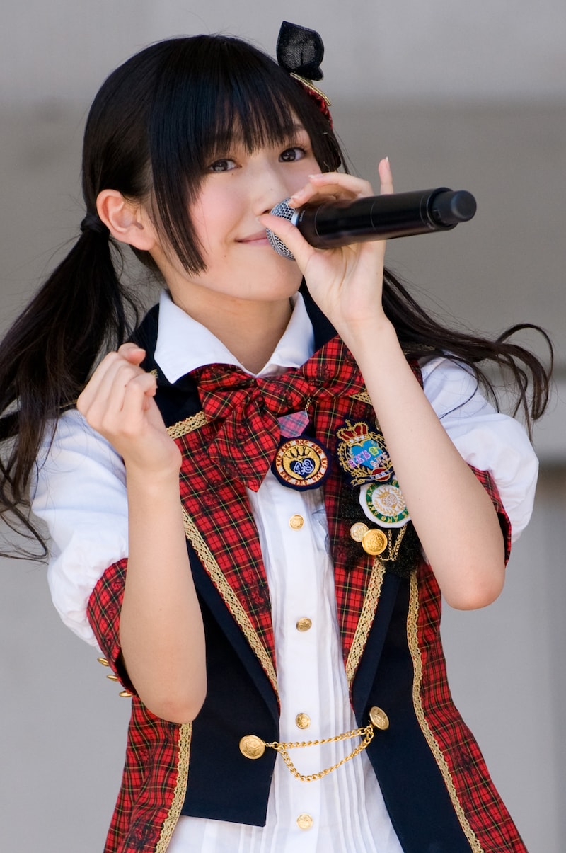 現チーム編成で最後のイベントとなった大運動会に、インフル感染のため参加できなかったまゆゆ。「本当に出たかったぁあ(´;ω;｀) くやしい…(´;ω;｀)」と、現在の心境をブログに綴っている。