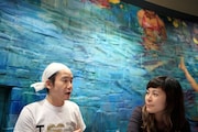 現在ナタリーPower Pushのコーナーでは、アルバムに参加する原田郁子(写真右)が初めて挑む音楽劇「トリツカレ男」の開催を記念したインタビューを掲載中。