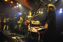 the chef cooks meは全8曲のステージで会場を沸かせた。