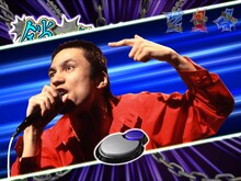 実写のヒロトがカットイン。(C) JUGGLER