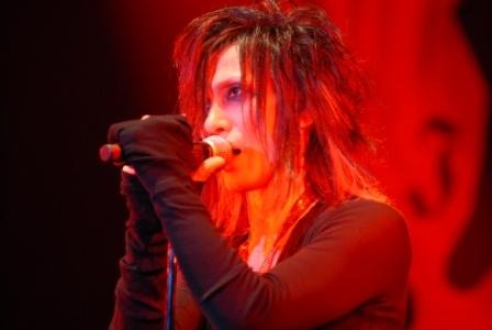 20年ぶりのライブでオーディエンスを釘付けにしたDEAD END。11月11日にはニューアルバム（タイトル未定）をリリースする（Photo by 畔柳ユキ、河本悠貴、Sumie）。