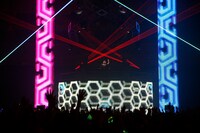 石野卓球（写真：北岡一浩）