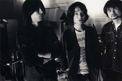 「チョコレート」の着うた配信は、ショートムービーの公開にあわせて本日より各サイトにてスタート。なおCDリリース日は現在のところ未定となっている。