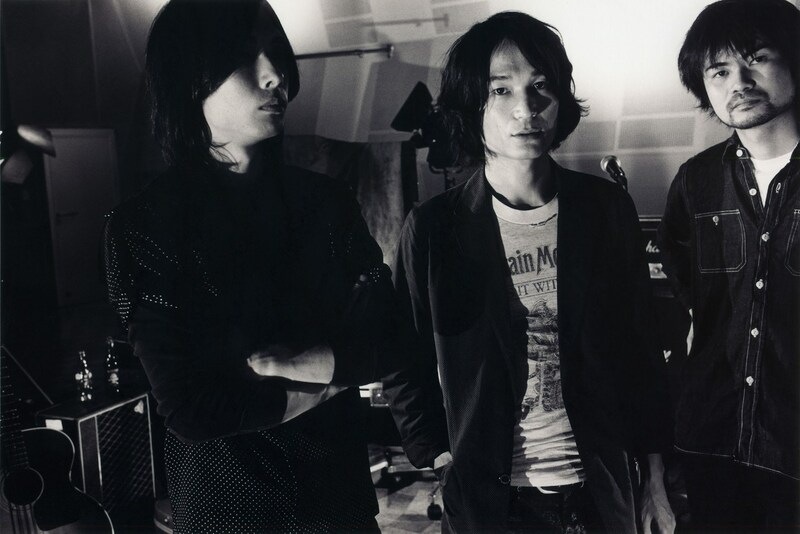 「チョコレート」の着うた配信は、ショートムービーの公開にあわせて本日より各サイトにてスタート。なおCDリリース日は現在のところ未定となっている。