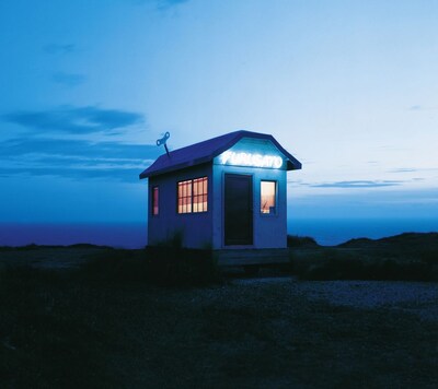 「V.I.P.-ゆず-」初回放送は10月17日（土）21:00より（写真はアルバム「FURUSATO」ジャケット）。