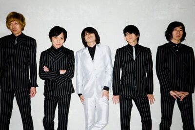 年間を通し精力的なライブ活動を展開中の片山ブレイカーズ＆ザ★ロケンローパーティ。