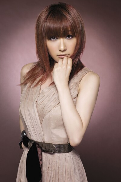 4月10日には新宿FACEでアルバム発売記念ライブ「NAMI TAMAKI 7th Live "STEP"」の開催も決定している。