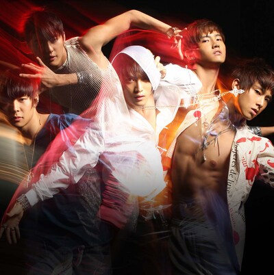 日本でもすっかりおなじみの存在となった東方神起。