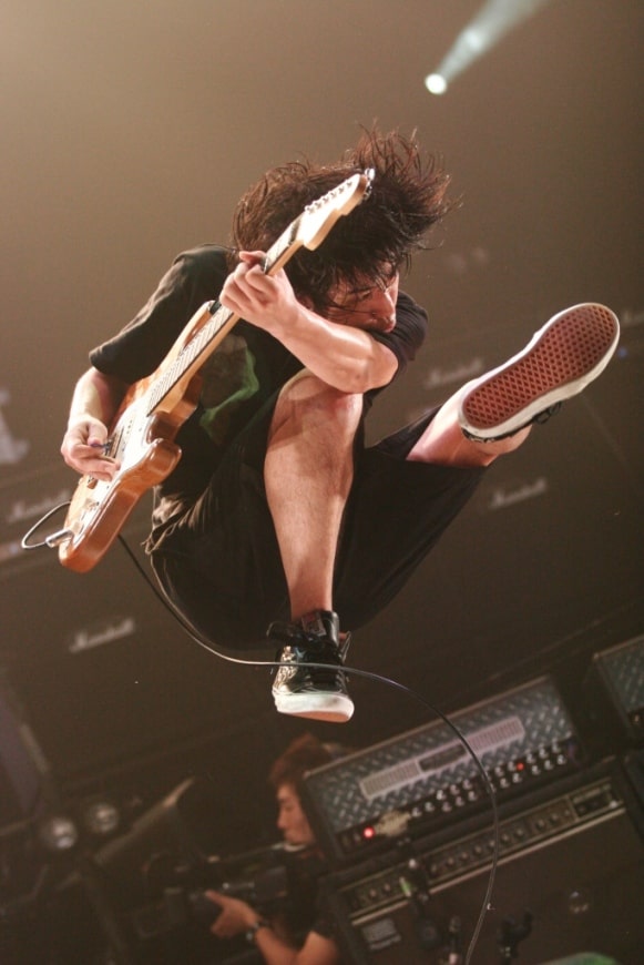 滝善充 - 9mm Parabellum Bullet、武道館激震の壮絶ライブ [画像