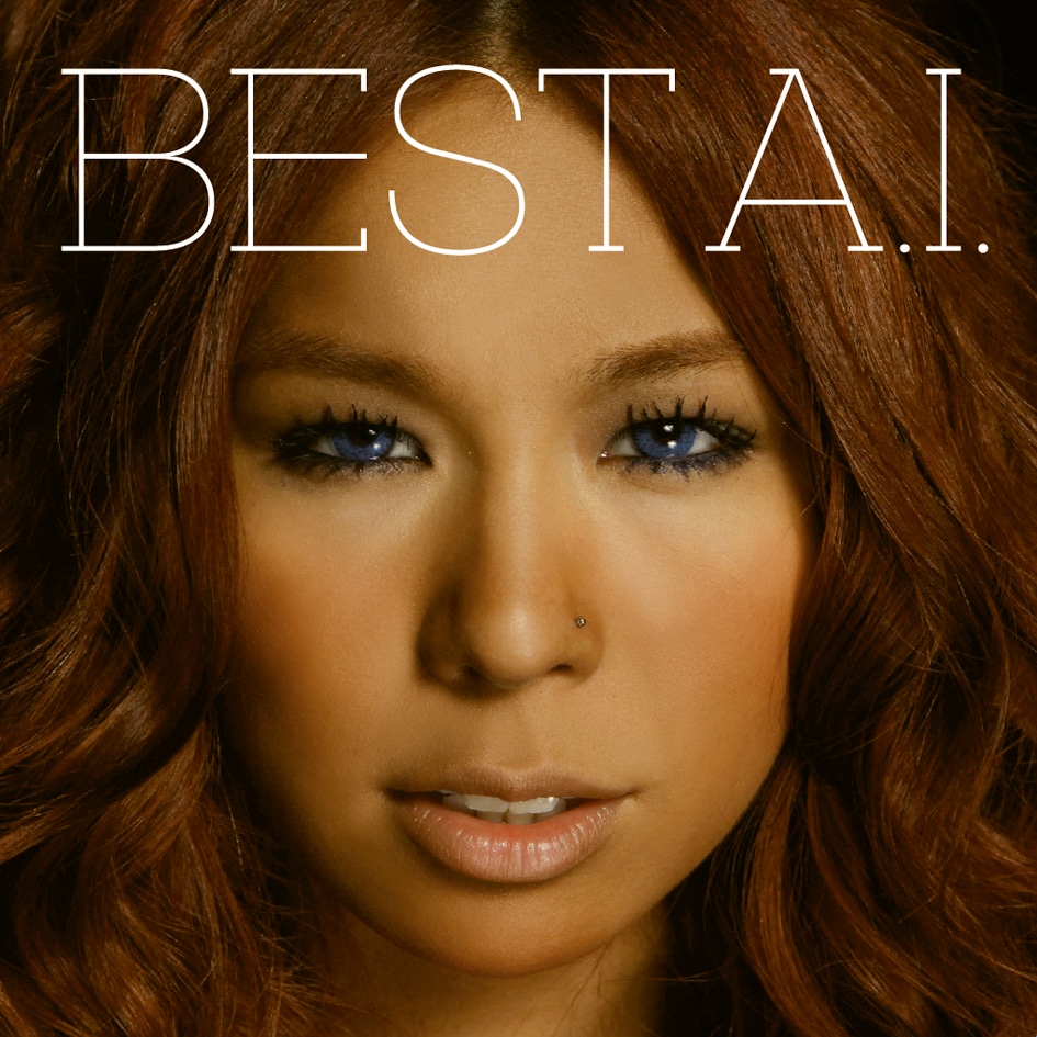9月16日発売のベスト盤「BEST A.I.」ジャケット写真。初回限定“ありえないプライス”盤は新曲2曲を除いた16曲入りを2000円で販売する。