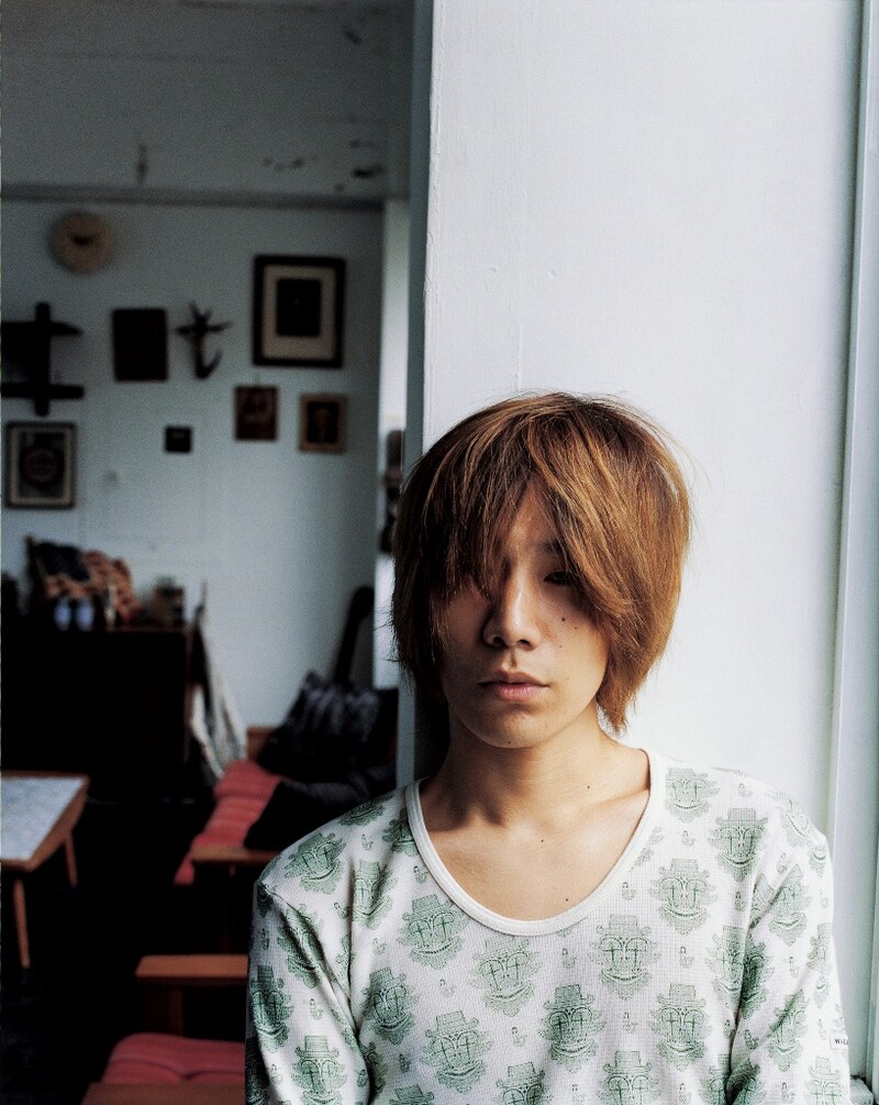 清竜人のオフィシャルサイトでは、「ヘルプミーヘルプミーヘルプミー」と「Selfish」の日本語バージョンの試聴を実施中。