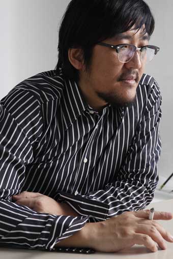 冨田ラボは、明日9月16日に松本隆作詞、秦基博をボーカルに迎えたニューシングル「パラレル feat. 秦 基博」をリリースする。