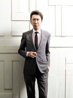 ロック部長こと布袋寅泰。