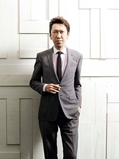 現在ニューアルバムをレコーディング中という布袋寅泰。こちらの続報にも期待しておこう。