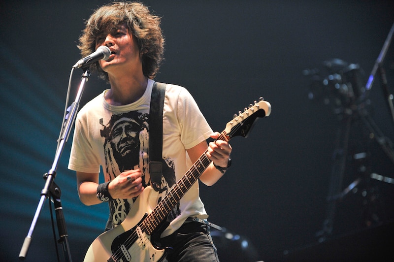 多くのバンドからリスペクトが寄せられる彼らだけに、20周年記念ライブの来場者にはアーティストの姿も多く見られた。