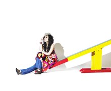 着うたフルで総合1位を獲得した「母賛歌」で話題のMetis。