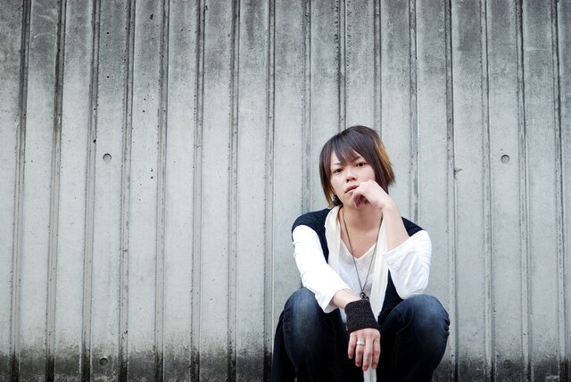 現在発売中の雑誌「ROCKIN'ON JAPAN」にインタビューが掲載されている圭。「あくまでもkannivalismの圭ではなく、クリエイター圭として、飾らぬ姿で出たい」ということで、誌面では写真のようなノーメイク姿を披露している。