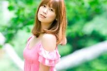 明日12月2日放送のフジテレビ系「FNS歌謡祭」では、今回番組でカバーする「Love Love Love」を本家・平井堅とのデュエットで歌う。