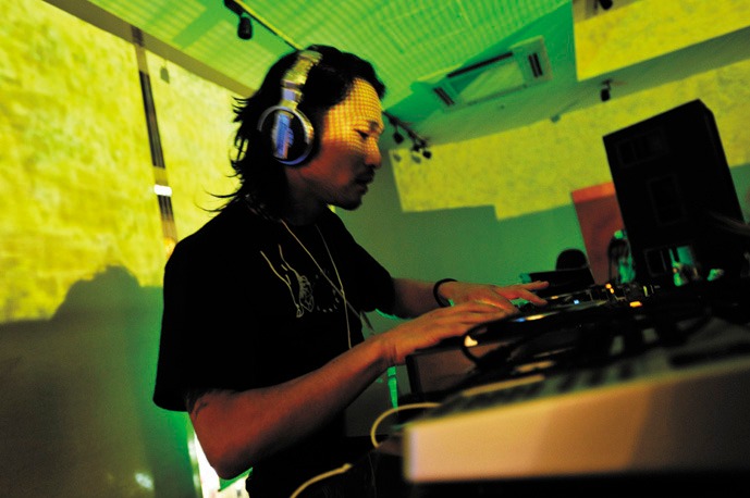 DJ JOE