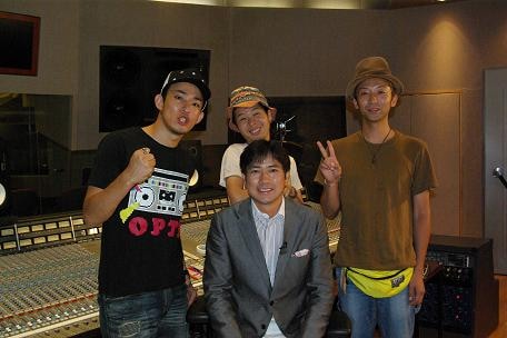 「ズームイン!!SUPER」では、後日ビデオクリップなどの撮影風景を放送。さらにFUNKY MONKEY BABYSと番組のコラボ企画のオンエアも予定されているとのこと。