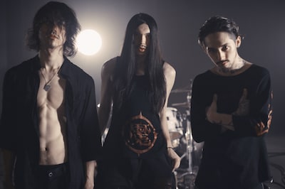 RIZE（写真）、Pay money To my Pain、te'、9mm Parabellum Bulletなど熱いパフォーマンスが持ち味のバンドがクリスマス真っ只中のお台場に集結。寒さも忘れるクリスマスとなりそうだ。