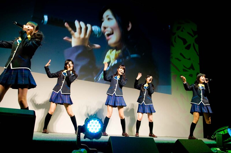 「手のひらの勇気」はアイドリング!!!、川嶋あい、ときメモの魅力が凝縮された、軽やかなポップチューン。