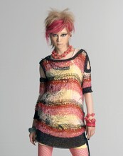 HANGRY（吉澤ひとみ）。好きなアーティストはマイケル・ジャクソン、マドンナ、NIRVANA。