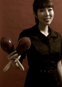 1月11日にはアルバム先行シングル第2弾がリリースされる。