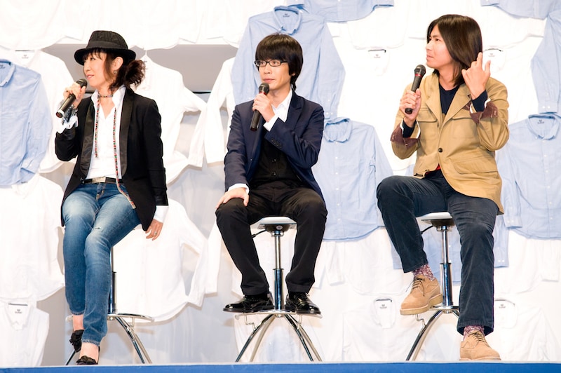 楽曲についてユーミンは「太陽や空といった歌詞の世界が佐藤君のフレーズに反映されてて、すごくいい曲です」と絶賛。