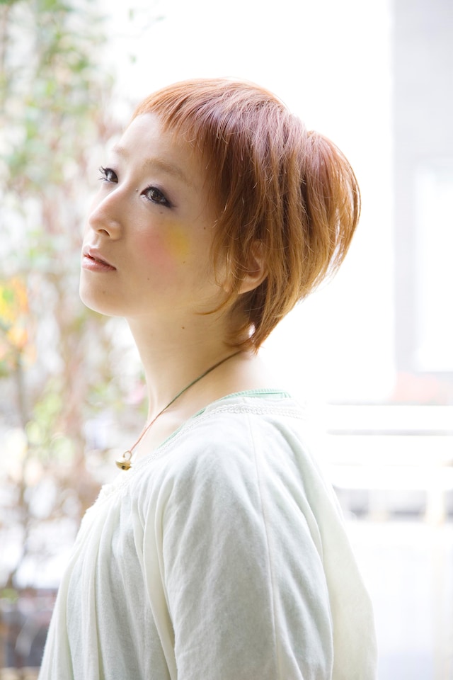 丸いおでこがどことなく主人公・おねいに似ているたむらぱん。