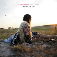写真はニューアルバム「STRAWBERRIES AND CREAM」ジャケット。