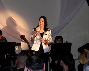 冬美は「今日はドキドキしながらも一生懸命、心を込めて歌わせていただきました。今の自分の力を出し切ったと思います」と笑顔を見せた。