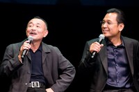 原作者の武論尊（左）、作画担当の原哲夫（右）が、今だからこそ話せる（？）「北斗の拳」制作秘話を公開。
