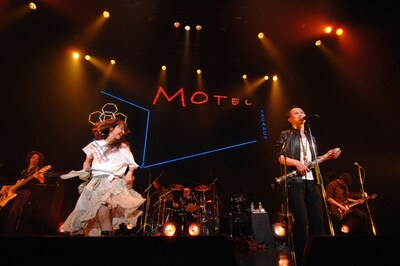 きょう初日を迎えた全国ツアー「Bcc: from BARBEE BOYS AD2010」は3都市5公演を予定している。