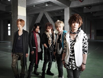 12月6日（日）にはNHK総合「MUSIC JAPAN」にも出演が決定している彩冷える。