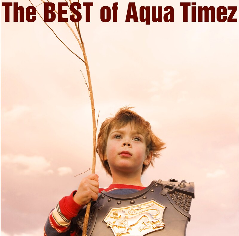 写真はウィークリー初登場1位を記録したベストアルバム「The BEST of Aqua Timez」。メジャーデビュー後初のウィークリー1位でもあり、現メンバーになってから初の1位でもある。