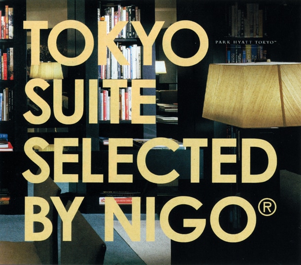 アルバムのタイトルとジャケットに使われている「TOKYO SUITE」は、ホテル50階にある220平方メートルを誇るスイートルーム「トーキョースイート」のこと。東京滞在を楽しむ最高の場所としてゲストに愛用してもらうことを意図して名付けられたこのスイートルームは、多彩なコンテンポラリーアートや、棚を埋めつくす数々の美しい本など、「東京の感性」をテーマにした個性的な演出が細部にわたり施されている。