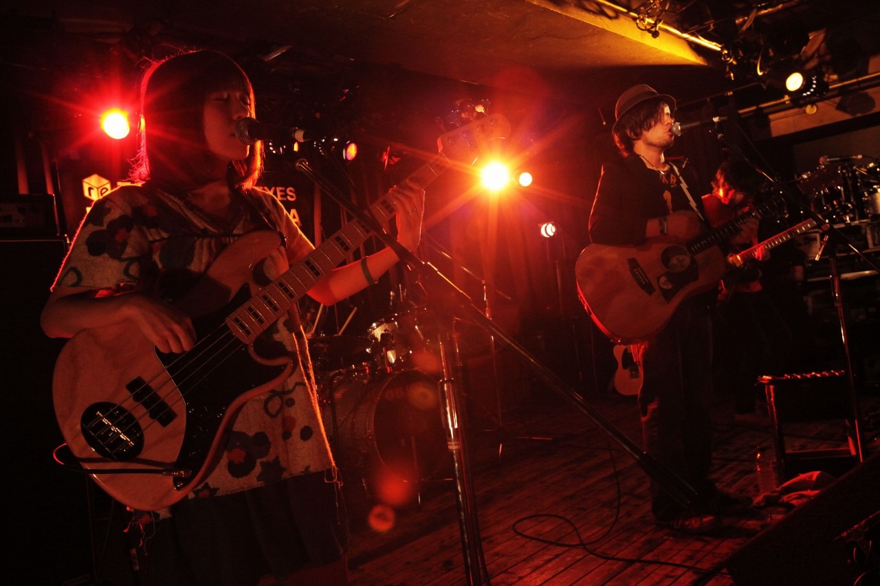 D.W.ニコルズ
