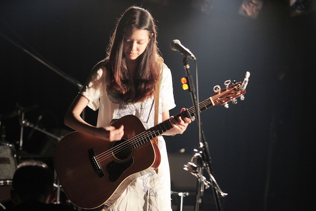 THE YELLOW MONKEYのトリビュート盤「THIS IS FOR YOU ～THE YELLOW MONKEY TRIBUTE ALBUM」への参加が決定している星羅。