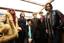 ソウル・フラワー・ユニオンは12月に計5公演の全国ツアー「年末ソウルフラワー祭2009」の開催を予定している。