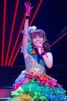 1月20日には昨年の日本武道館の模様を収めたDVDおよびBlu-ray「中川翔子 超貪欲☆まつり IN 日本武道館」がリリースされる（写真は武道館公演の1コマ）。