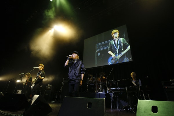 メンバー全員10代という若さのFTIsland。なお、イ・ホンギ（Vo）はドラマに出演するなど音楽以外でも活躍中。