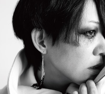 アルバム「perfect days」のジャケット。愛葉本人も今回の作品は過去のものと異なった手応えを感じているとのこと。