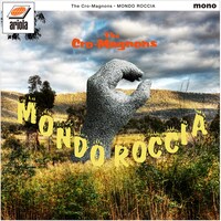 1960年代のアナログレコードを思わせる「MONDO ROCCIA」アルバムジャケットデザイン。オビのデザインもアナログ風。なお、本作は実際にアナログ盤もプレスされている。